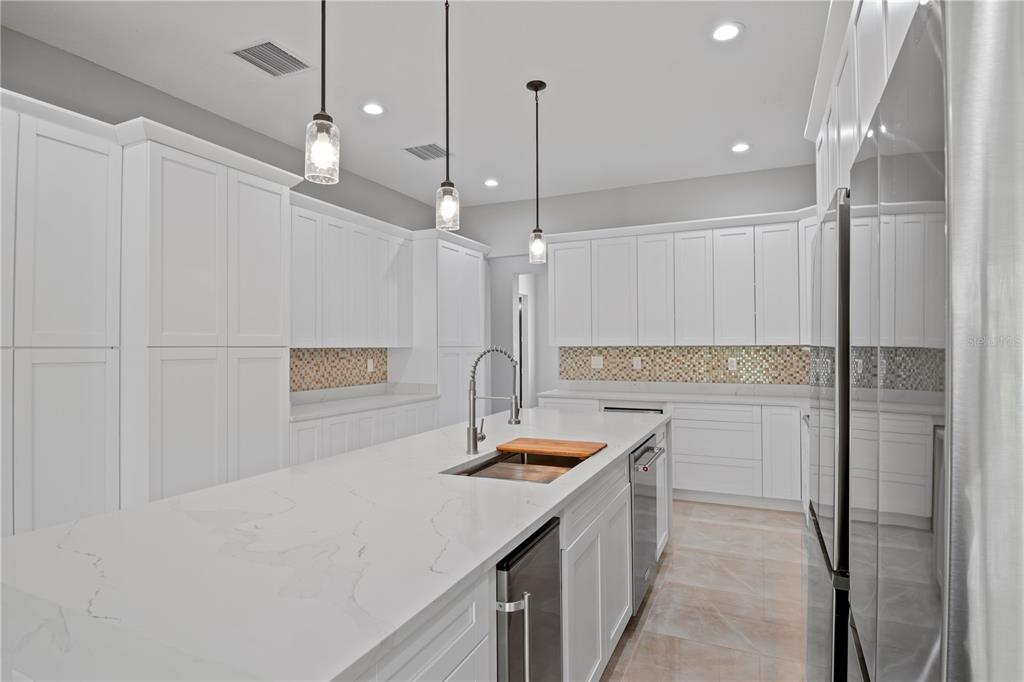 4869 Northwest 101st St Road Ocala, FL 34482 - Photo 8 of 48 Contemporary galley kitchen
