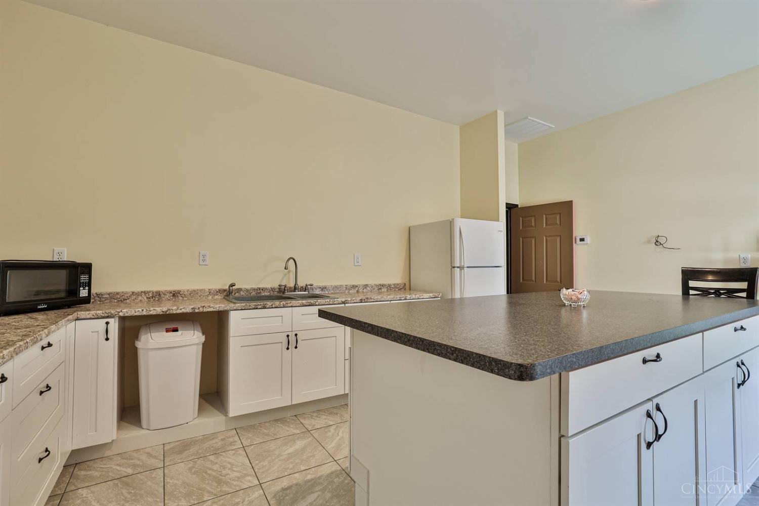 4305 Reed Road Hillsboro, OH 45133 - Photo 34 of 56 Gallery Image 34