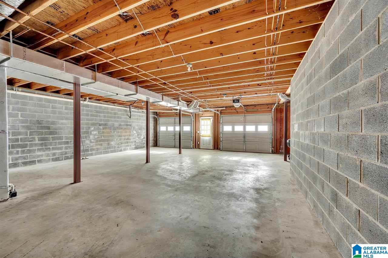 220 Abbey Road Warrior, AL 35180 - Photo 25 of 38