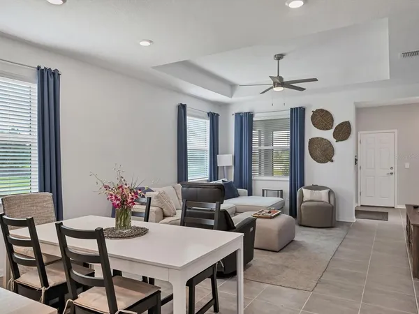 $3,500 | 7724 Saloon Lane, Sarasota, FL 34240