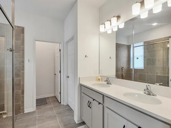 $3,500 | 7724 Saloon Lane, Sarasota, FL 34240