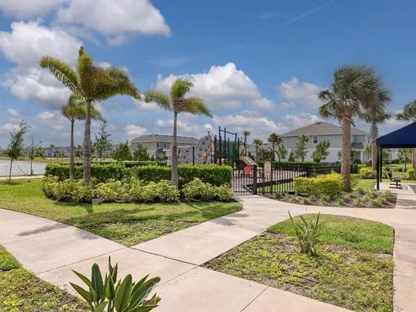 $3,500 | 7724 Saloon Lane, Sarasota, FL 34240