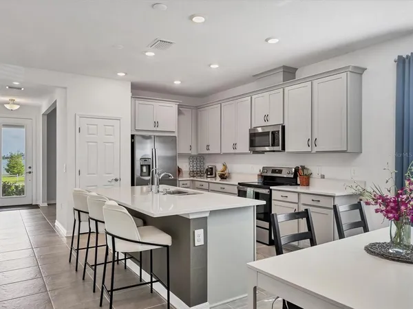 $3,500 | 7724 Saloon Lane, Sarasota, FL 34240