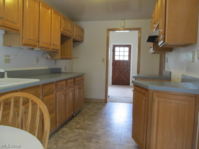 5924 Dunham Road Maple Heights, OH 44137 - Photo 5 of 19
