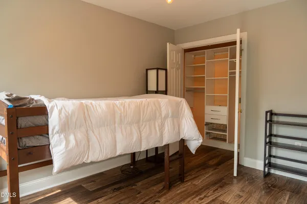 $3,300 | 114 Nolen Lane, Chapel Hill, NC 27516