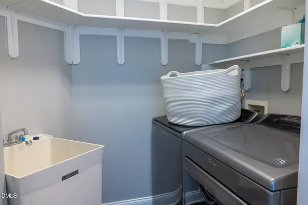 $3,300 | 114 Nolen Lane, Chapel Hill, NC 27516
