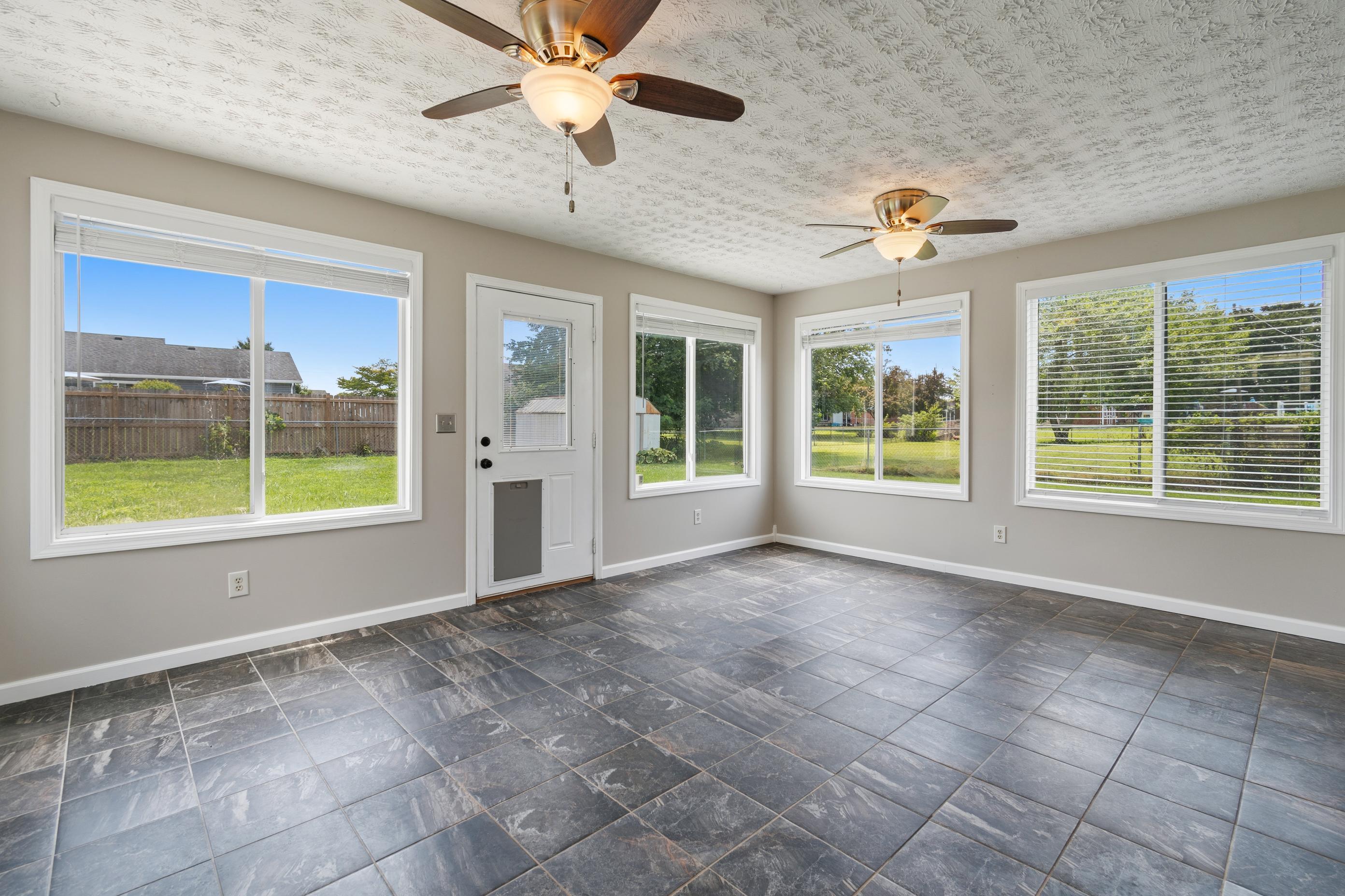 129 Ferry Road Somerset, KY 42503 - Photo 26 of 34 DSC_9089