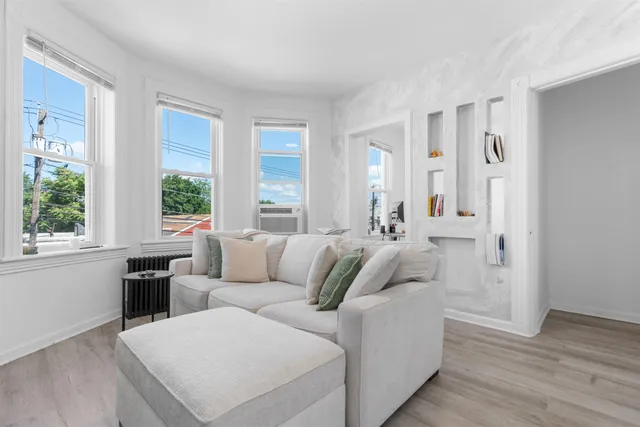 $2,400 | 4308 Grand Avenue, Unit 2, North Bergen, NJ 07047