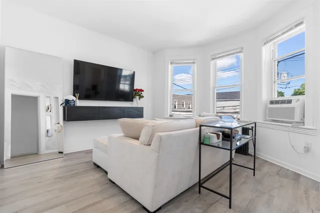 $2,400 | 4308 Grand Avenue, Unit 2, North Bergen, NJ 07047