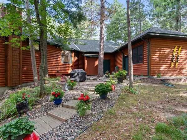 $899,000 | 37007 Staley Lane, Crosslake, MN 56442
