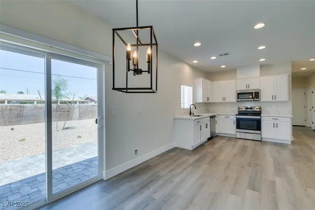 $2,200 | 1912 Carver Avenue, North Las Vegas, NV 89032