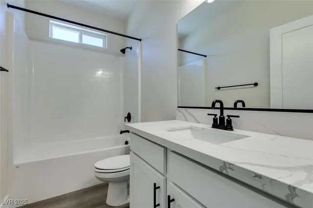 $2,200 | 1912 Carver Avenue, North Las Vegas, NV 89032