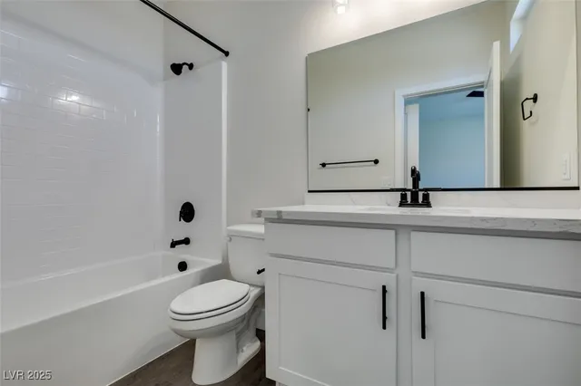 $2,200 | 1912 Carver Avenue, North Las Vegas, NV 89032