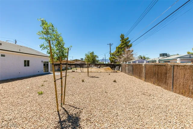 $2,200 | 1912 Carver Avenue, North Las Vegas, NV 89032