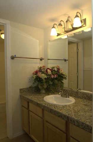 2121 West Royal Palm Road, Unit 1039 Phoenix, AZ 85021 - Photo 5 of 6 Additional Photo