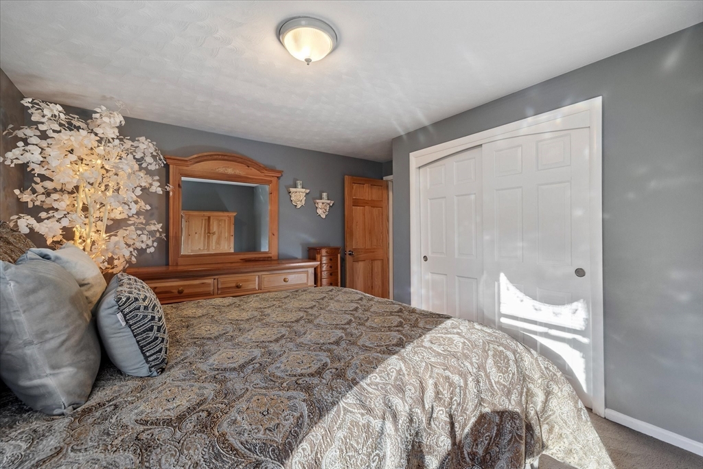 21 Williams Road North Grafton, MA 01536 - Photo 21 of 35 Gallery Image 21