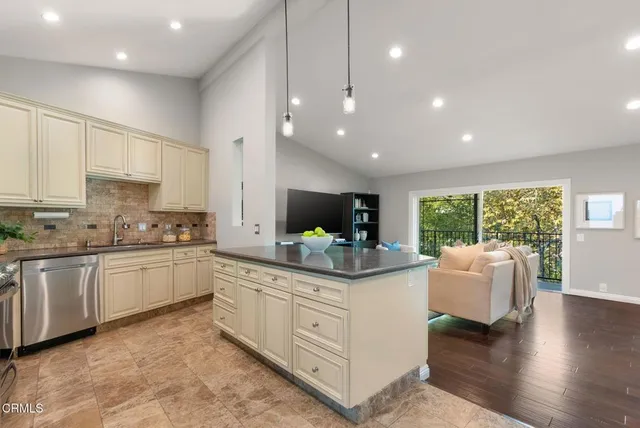$1,250,000 | 1544 La Loma Road, Pasadena, CA 91105
