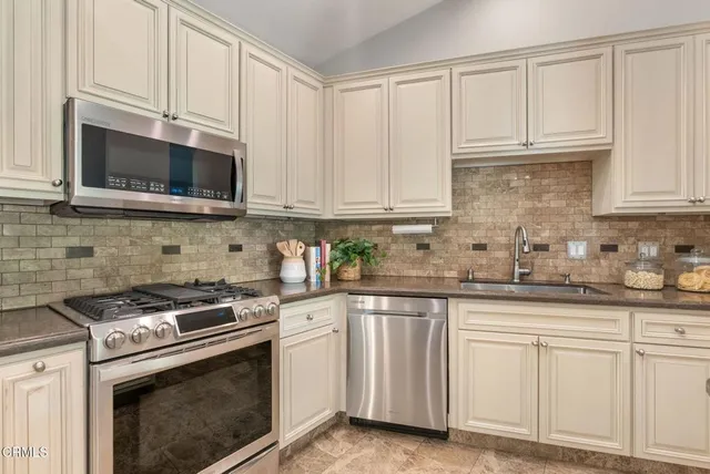 $1,250,000 | 1544 La Loma Road, Pasadena, CA 91105