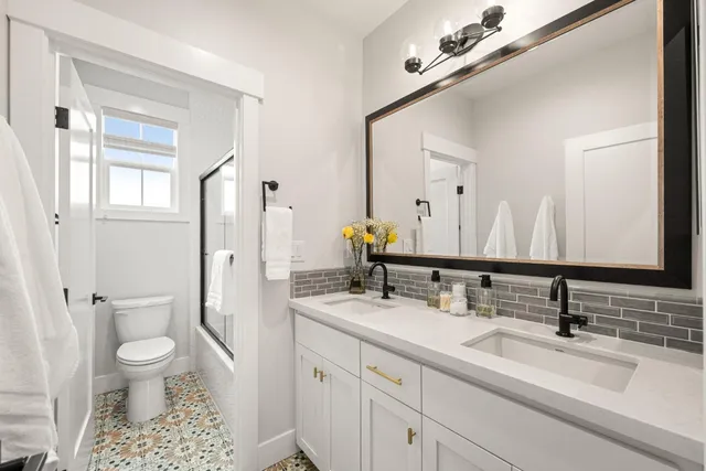 $777,000 | 12716 La Granada Way, Rancho Cordova, CA 95742