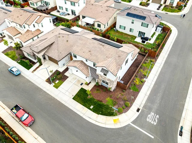 $777,000 | 12716 La Granada Way, Rancho Cordova, CA 95742