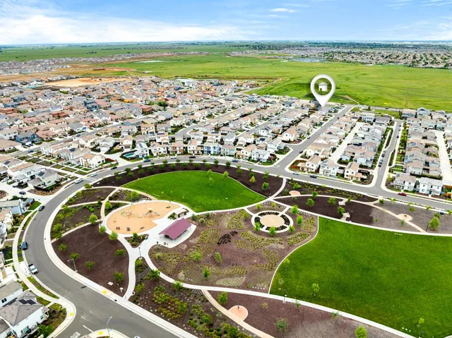 $777,000 | 12716 La Granada Way, Rancho Cordova, CA 95742