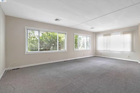 $194,000 | 3263 Vineyard Avenue, Unit 62, Pleasanton, CA 94566