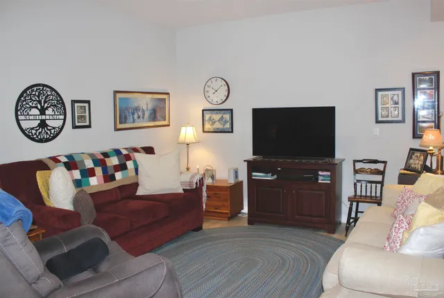 $335,000 | 2907 Bellview Pointe Circle, Pensacola, FL 32526