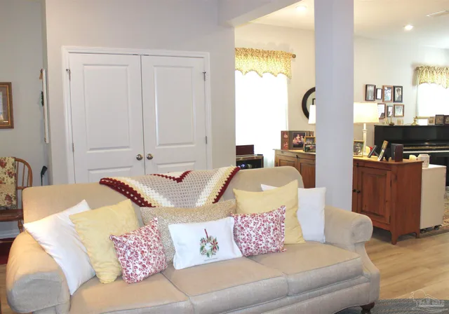 $335,000 | 2907 Bellview Pointe Circle, Pensacola, FL 32526