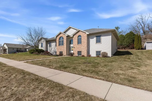 $424,900 | 110 Cody Drive, Beaver Dam, WI 53916