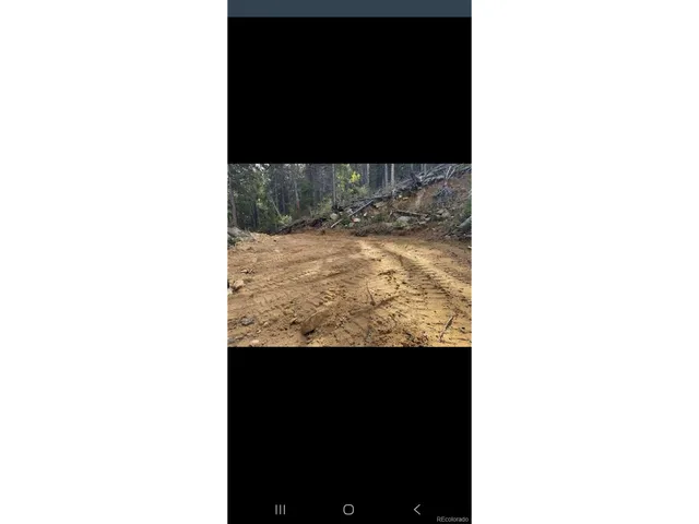 a view of a floor plan