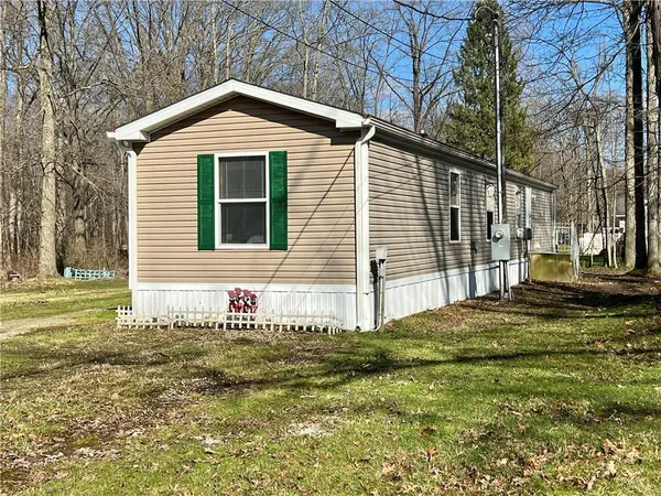$109,900 | 9926 Wigwam Trail, Linesville, PA 16424