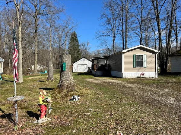 $109,900 | 9926 Wigwam Trail, Linesville, PA 16424