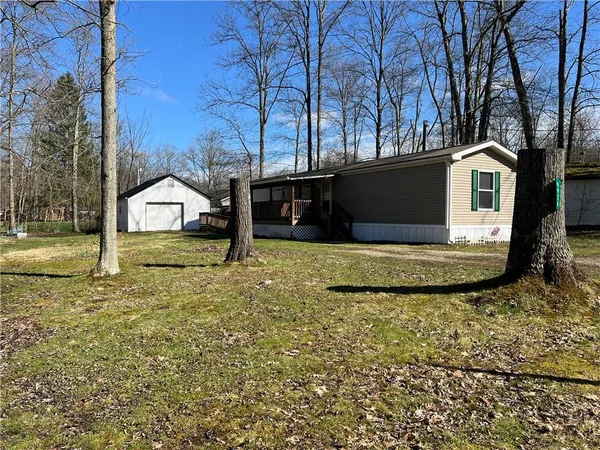 $109,900 | 9926 Wigwam Trail, Linesville, PA 16424