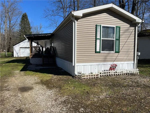 $109,900 | 9926 Wigwam Trail, Linesville, PA 16424