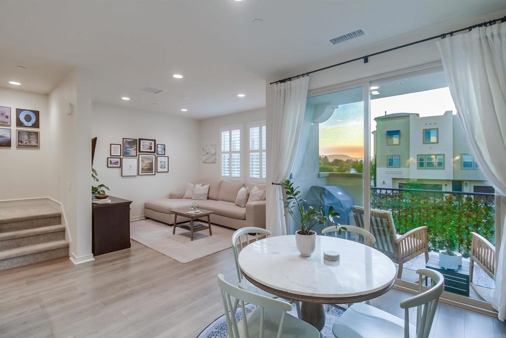 317 Brookside Way Santee, CA 92071 - Photo 13 of 51