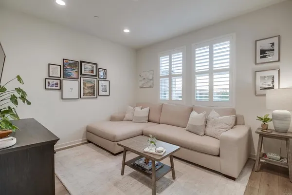 $699,995 | 317 Brookside Way, Santee, CA 92071