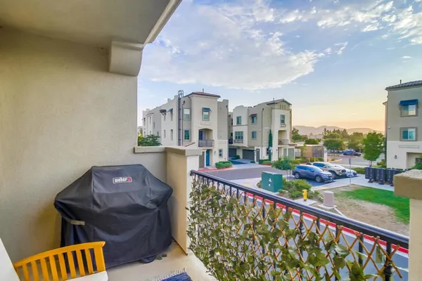 $699,995 | 317 Brookside Way, Santee, CA 92071