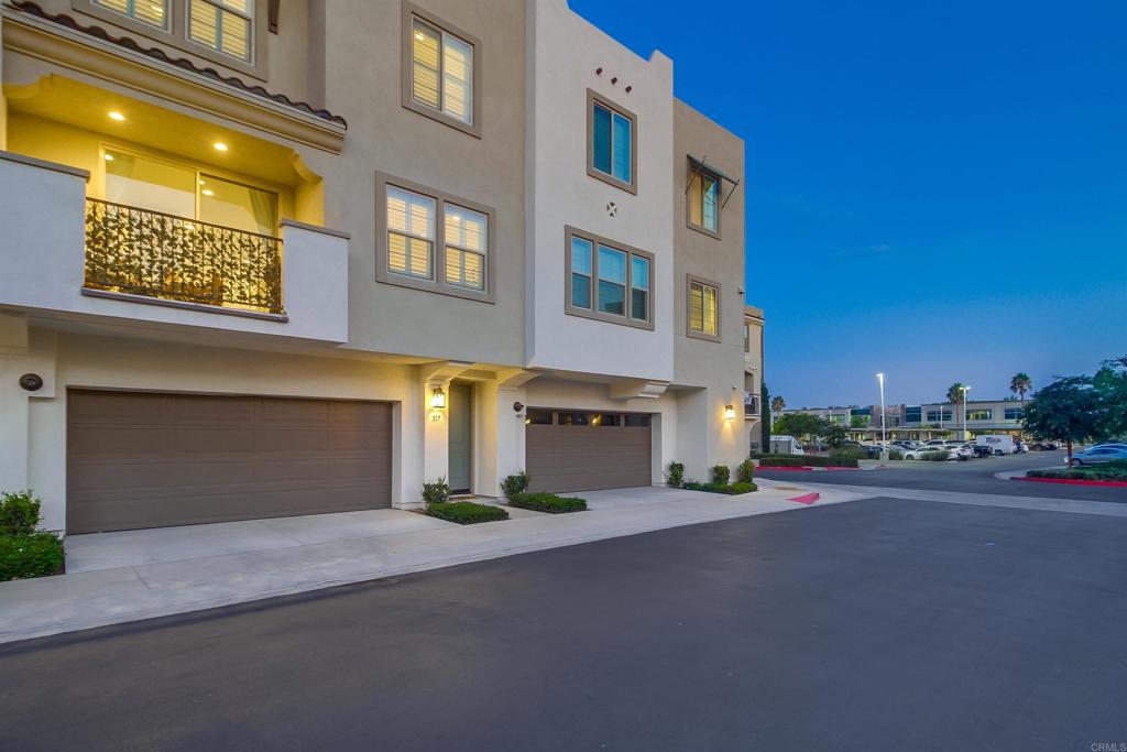 317 Brookside Way Santee, CA 92071 - Photo 44 of 51