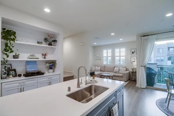 $699,995 | 317 Brookside Way, Santee, CA 92071