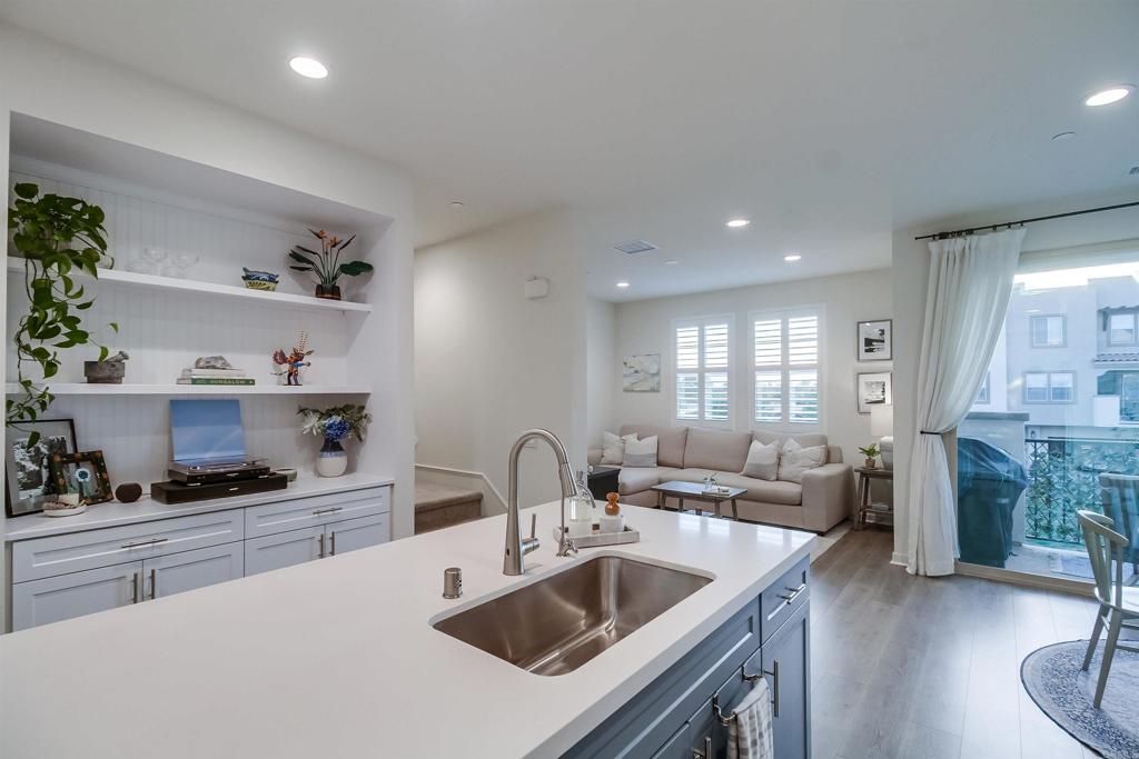 317 Brookside Way Santee, CA 92071 - Photo 9 of 51