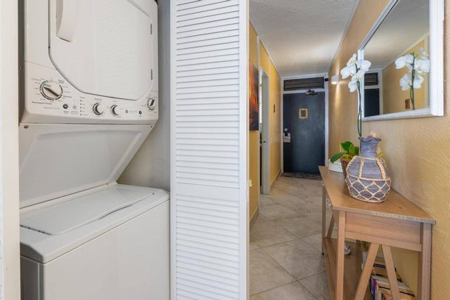 $724,000 | 76-6246 Alii Drive, Unit 324, Kailua-Kona, HI 96740