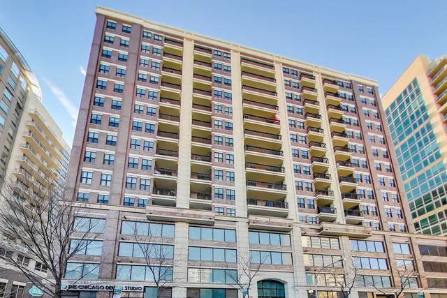 $3,000 | 451 West Huron Street, Unit 1309, Chicago, IL 60654