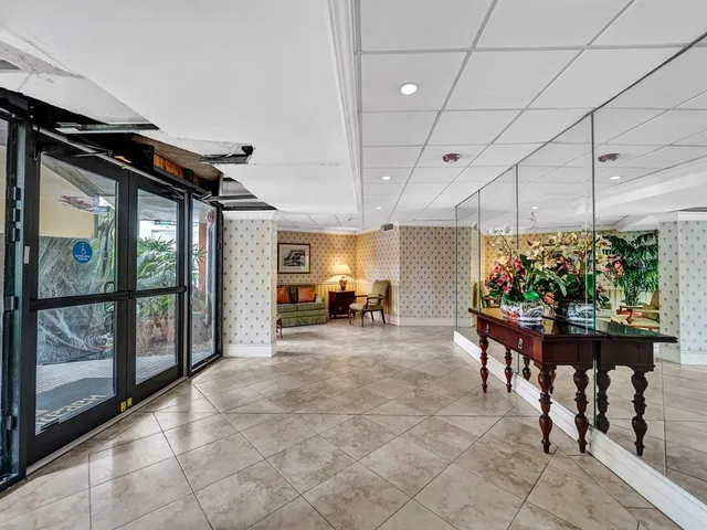 $379,000 | 1101 River Reach Drive, Unit 205, Fort Lauderdale, FL 33315