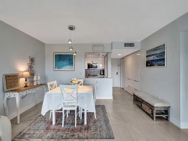 $379,000 | 1101 River Reach Drive, Unit 205, Fort Lauderdale, FL 33315