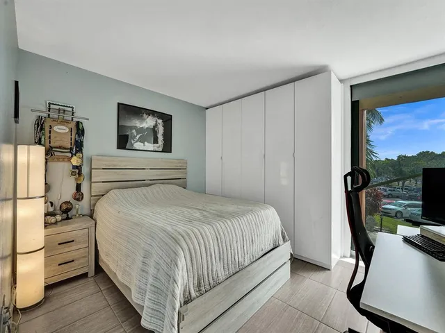 $379,000 | 1101 River Reach Drive, Unit 205, Fort Lauderdale, FL 33315