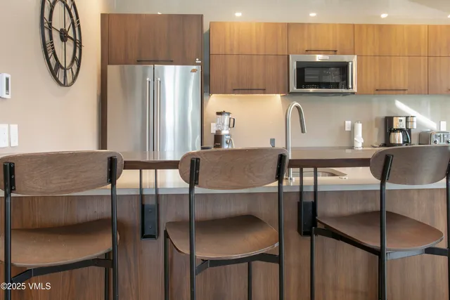 $1,695,000 | 605 North Frontage Road West, Unit 14A, Vail, CO 81657