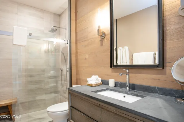 $1,695,000 | 605 North Frontage Road West, Unit 14A, Vail, CO 81657