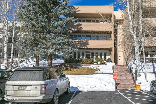 $1,695,000 | 605 North Frontage Road West, Unit 14A, Vail, CO 81657