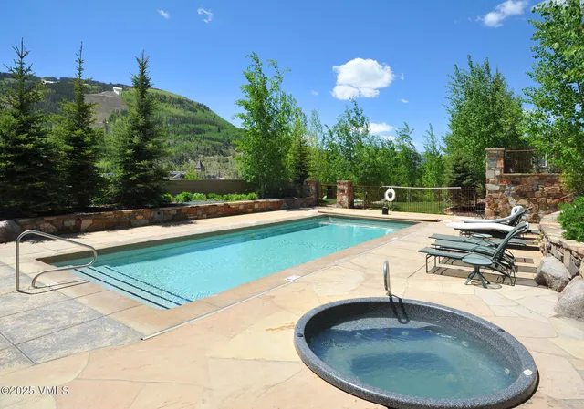 $1,695,000 | 605 North Frontage Road West, Unit 14A, Vail, CO 81657