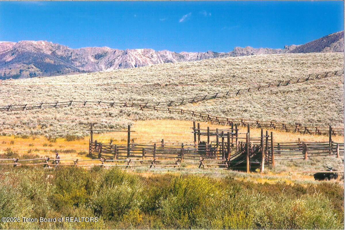 41 Marsh Creek Road Cora, WY 82925 - Photo 46 of 53 Historic Green River Drift Corral